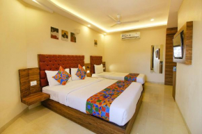 FabHotel Peninsula - Nr CSMT Station